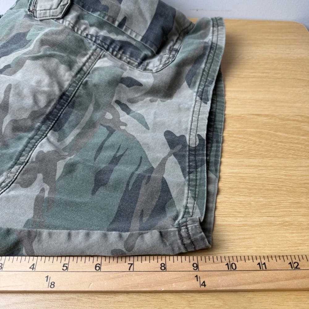Wrangler Camo Cargo Shorts 44 Stretch Twill Gorpcore Utility Outdoor Grunge